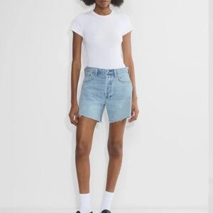 NWOT Denim Forum THE EX-BOYFRIEND HI MID-THIGH DENIM SHORT Size 28